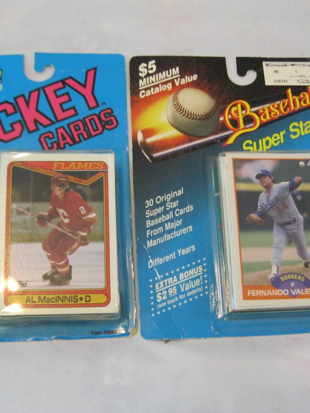 Hockey And Baseball Cards